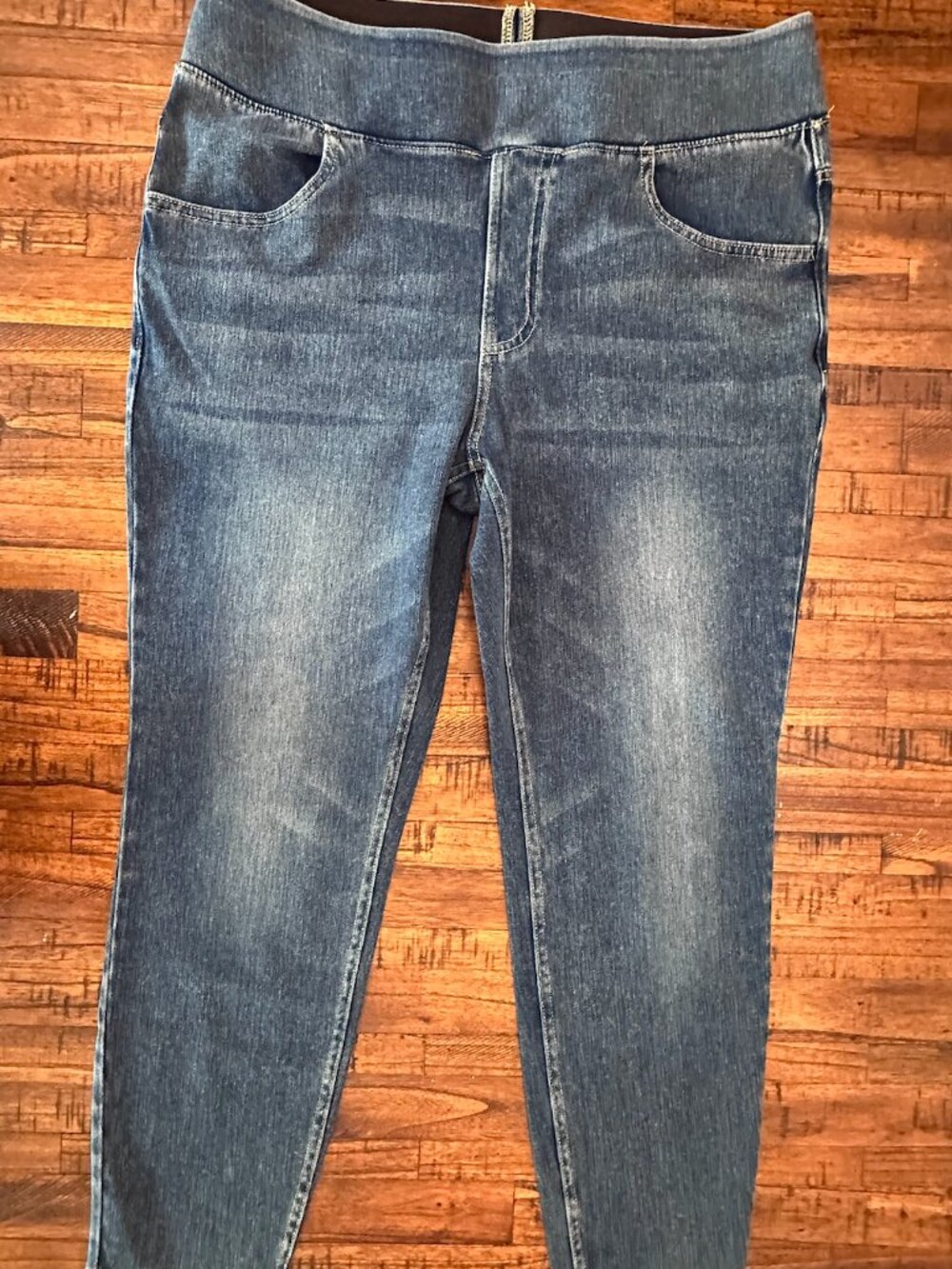 Halara Stretch Pull-On Ankle Jeans Large Medium Wash
